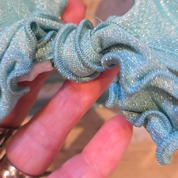 NWT Victoria's Secret Sparkly Sea Foam Green Tie Bikini Top - Picture 3 of 11